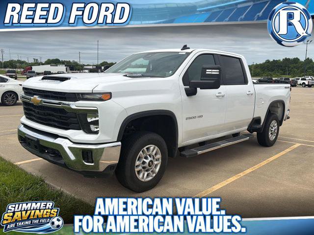 Used 2025 Chevrolet Silverado 2500 LT w/ Convenience Package AWD/4WD image 1