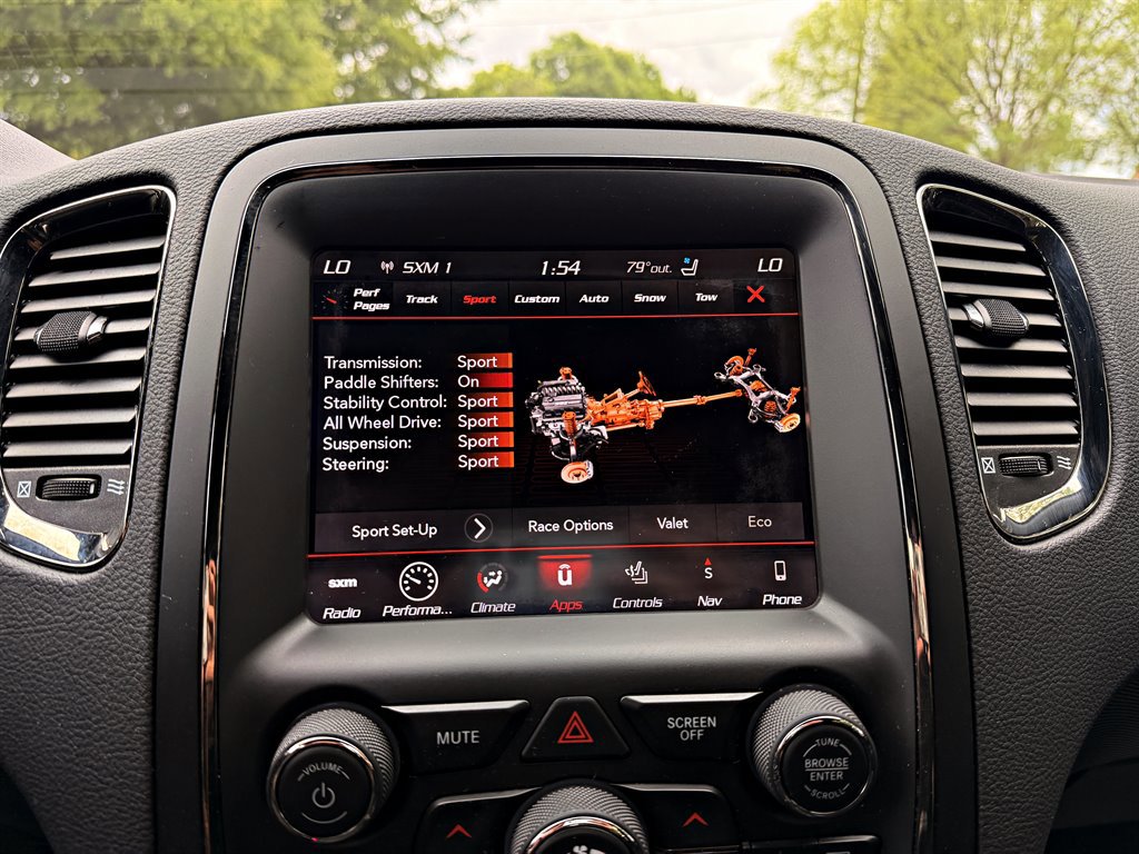 Used 2018 Dodge Durango SRT AWD/4WD image 22