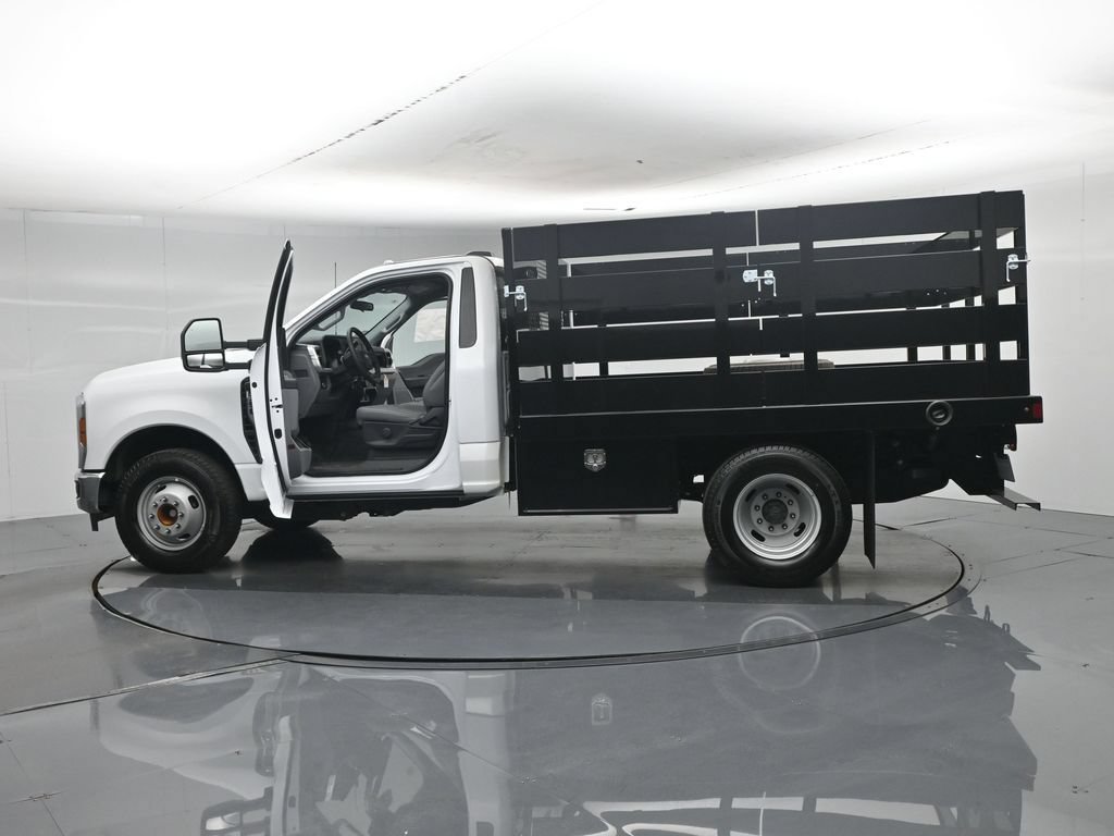 New 2026 Ford F350 XL w/ XL Chrome Package RWD image 29