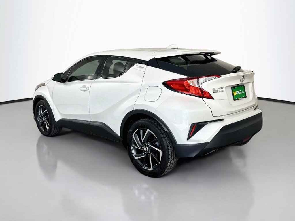 Used 2022 Toyota C-HR Limited FWD image 7