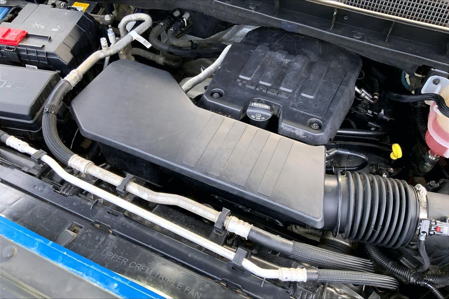 Certified 2022 Chevrolet Silverado 1500 Custom w/ LPO, Dark Essentials Package AWD/4WD image 33