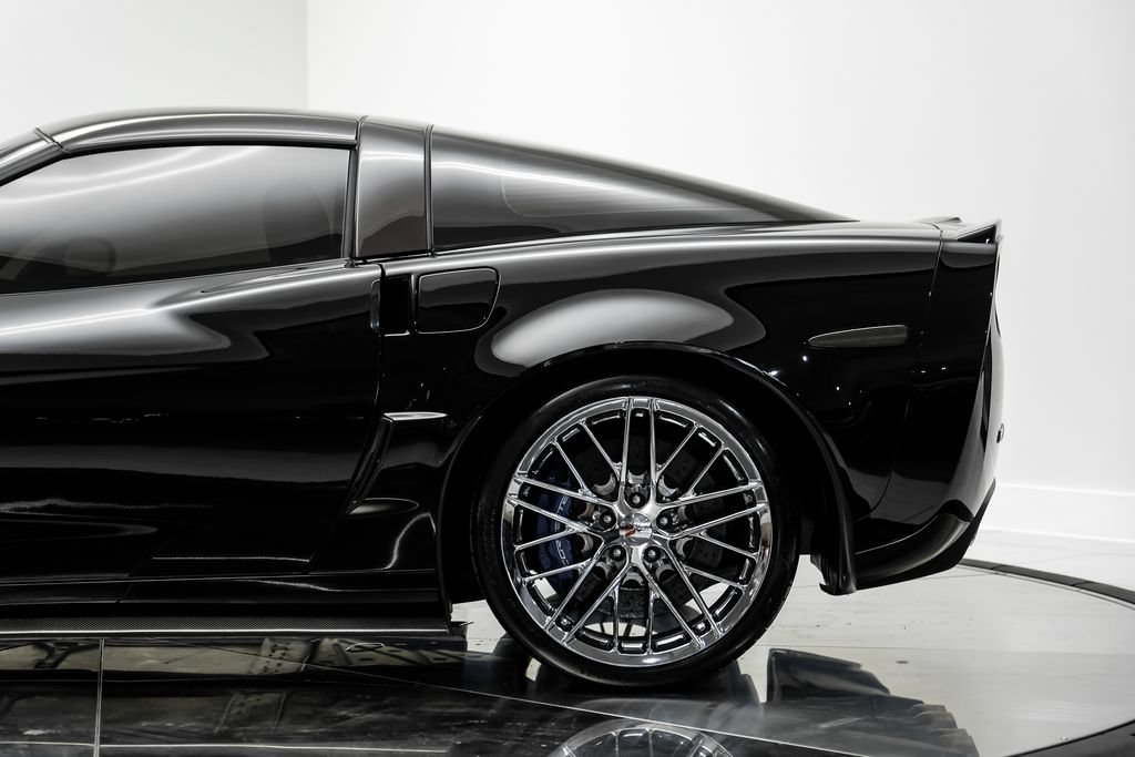 Used 2011 Chevrolet Corvette ZR1 w/ Preferred Equipment Group RWD image 14