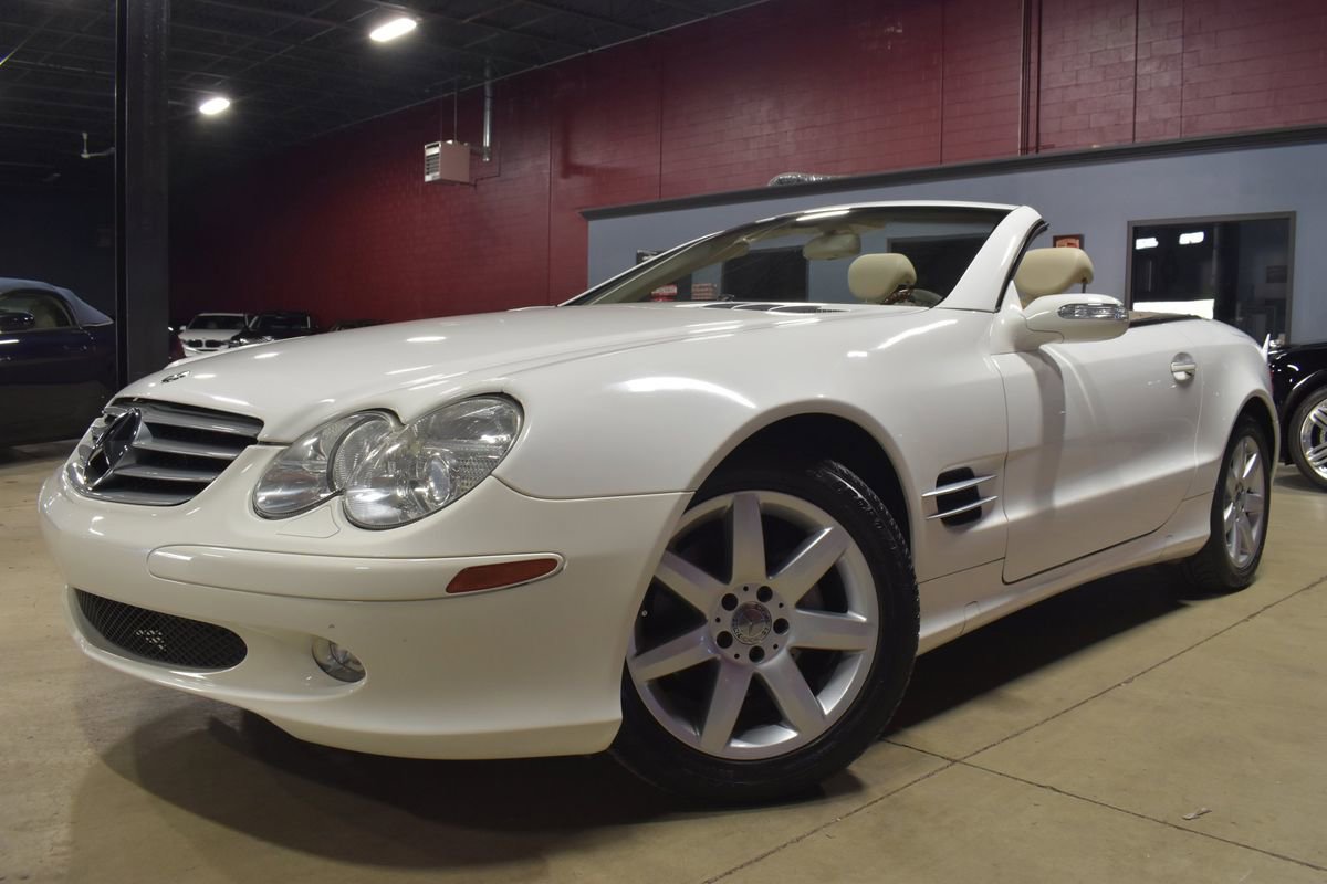 Used 2004 Mercedes-Benz SL 500 w/ Comfort Pkg image 4