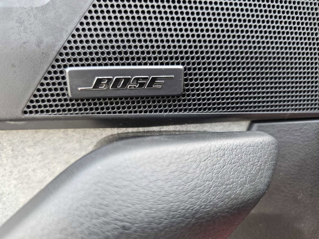 Used 2022 MAZDA MX-30 Electric w/ Premium Plus Pkg image 18