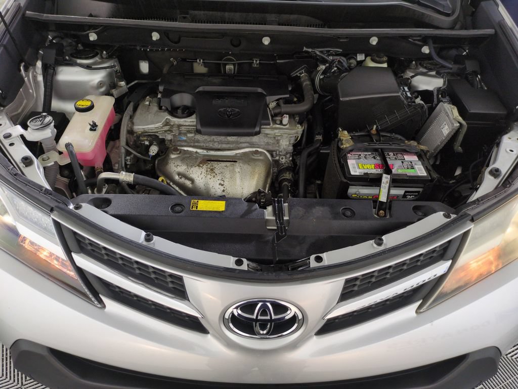 Used 2015 Toyota RAV4 Limited AWD/4WD image 24