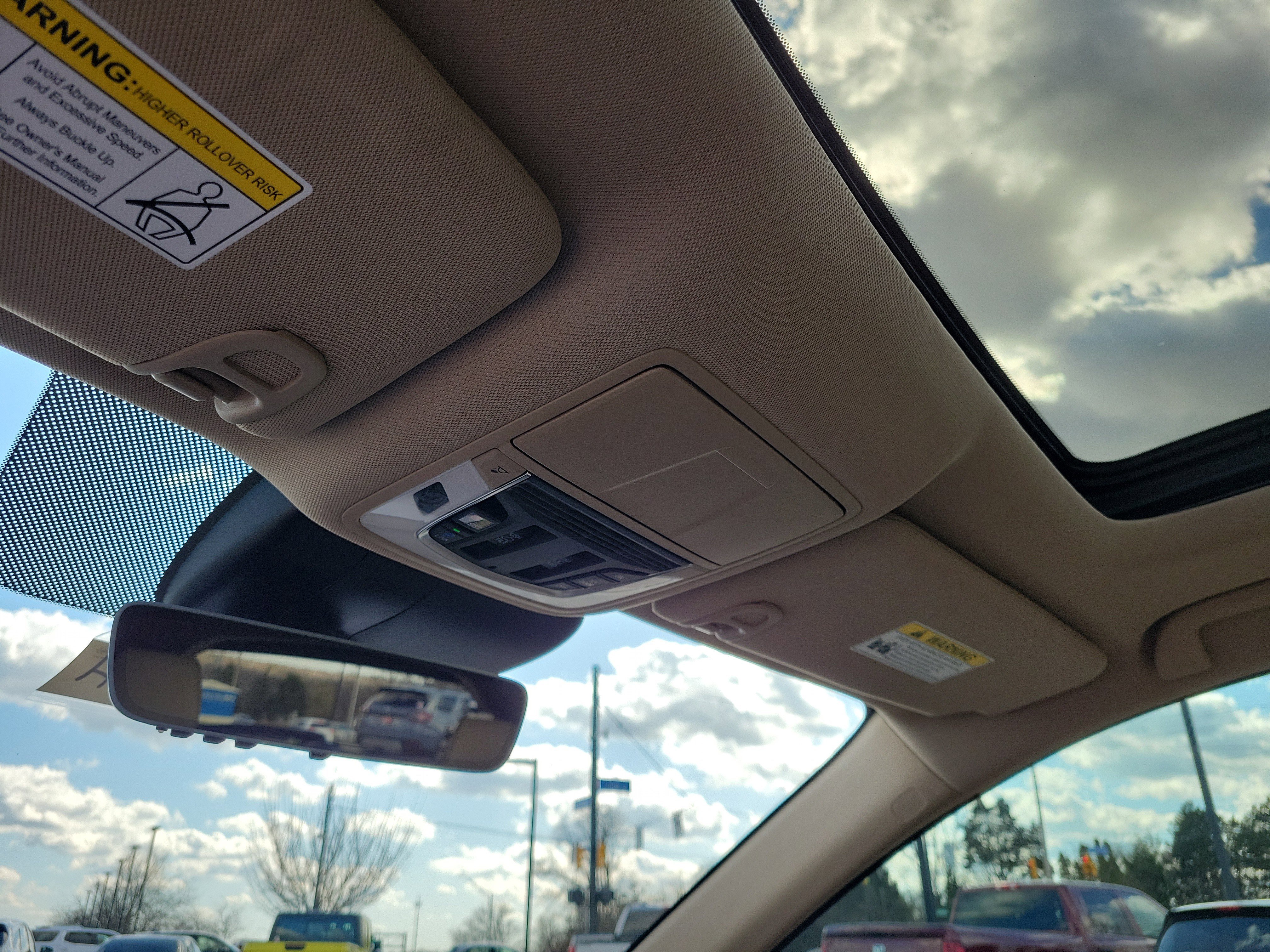 Used 2024 Acura RDX SH-AWD image 31