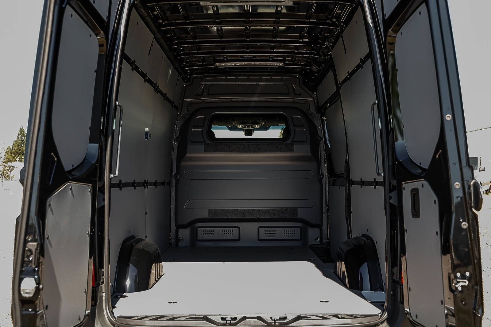 New 2025 Mercedes-Benz Sprinter 2500 image 26