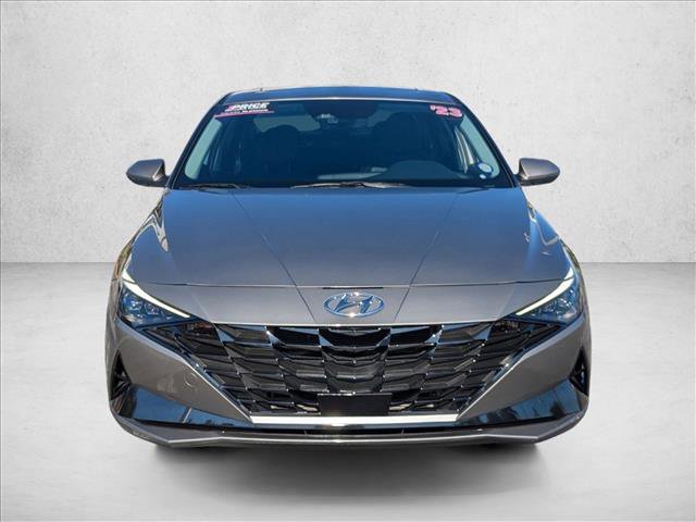 Used 2023 Hyundai Elantra Limited image 2