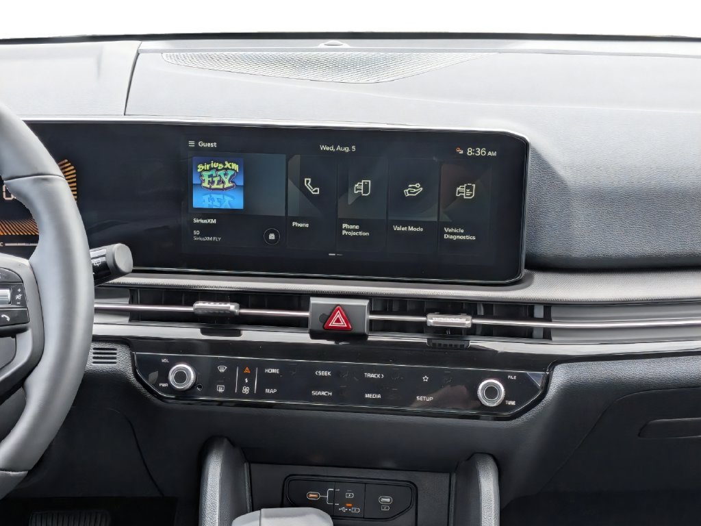 New 2026 Kia Sportage LX FWD image 17