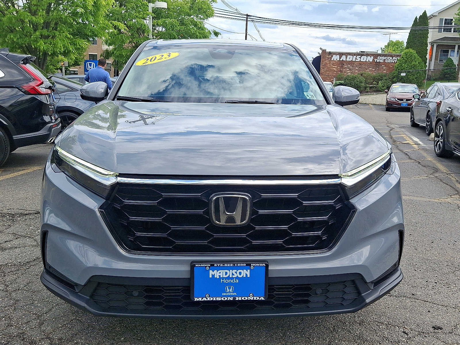 Used 2023 Honda CR-V EX-L image 5