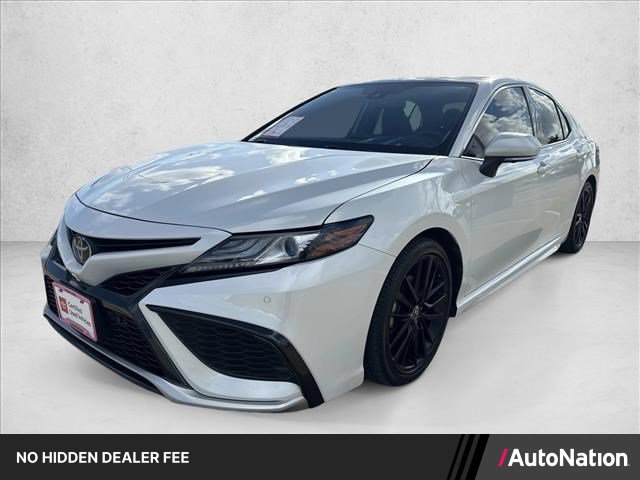 Used 2024 Toyota Camry XSE w/ Navigation Package FWD image 1