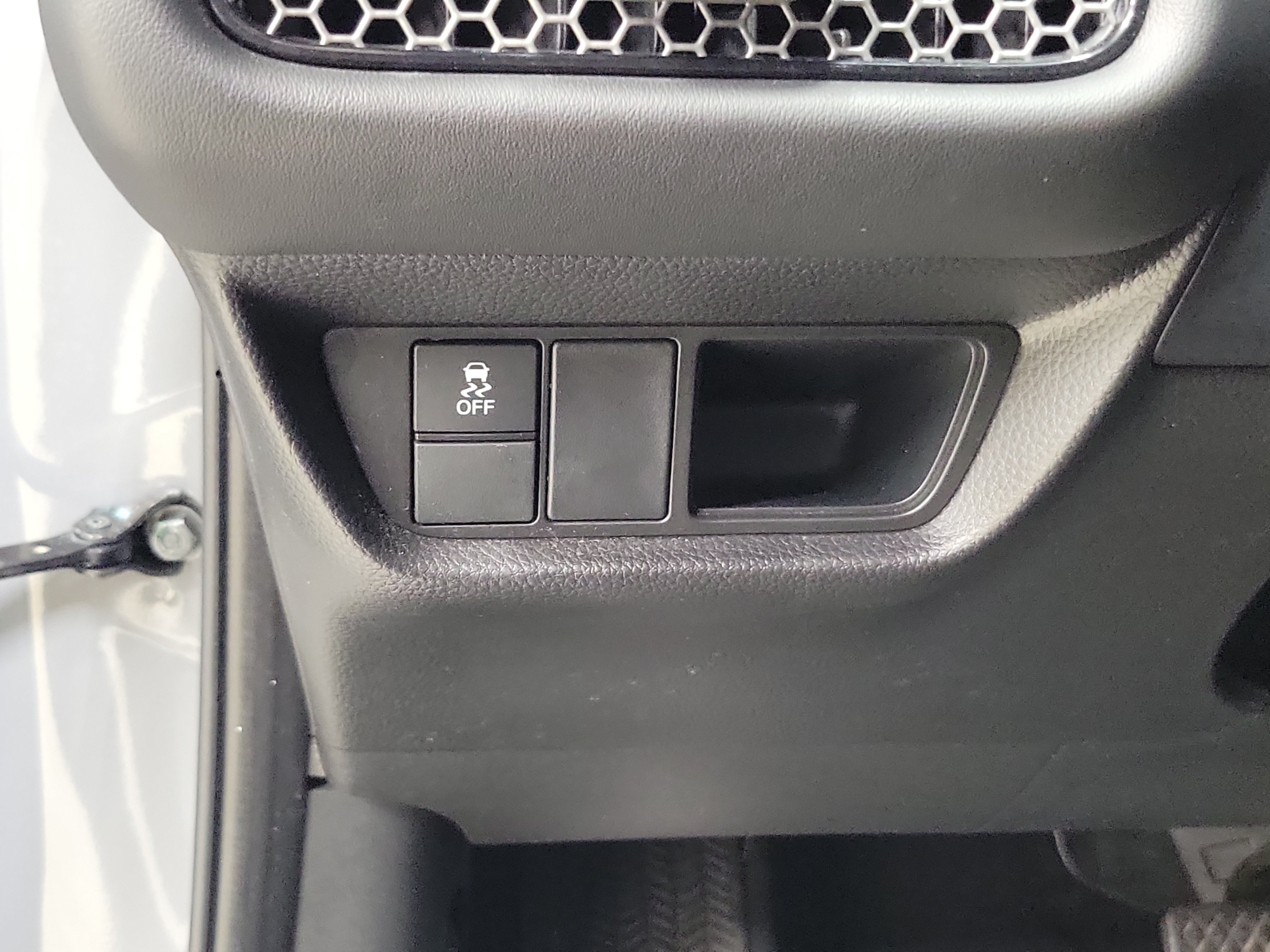 Certified 2024 Honda HR-V Sport image 19