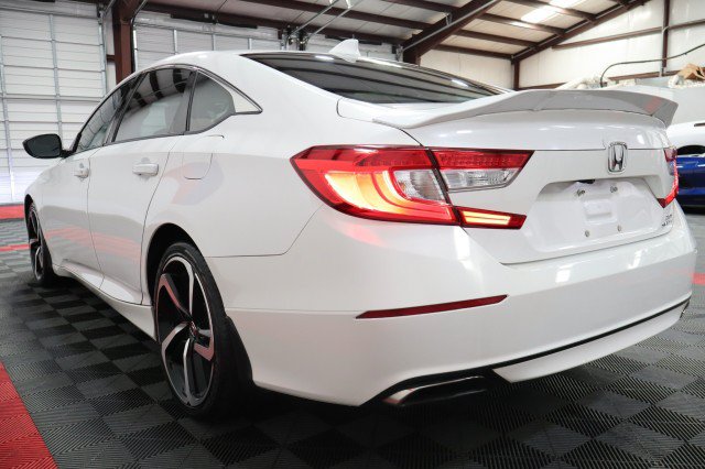 Used 2018 Honda Accord Sport image 28
