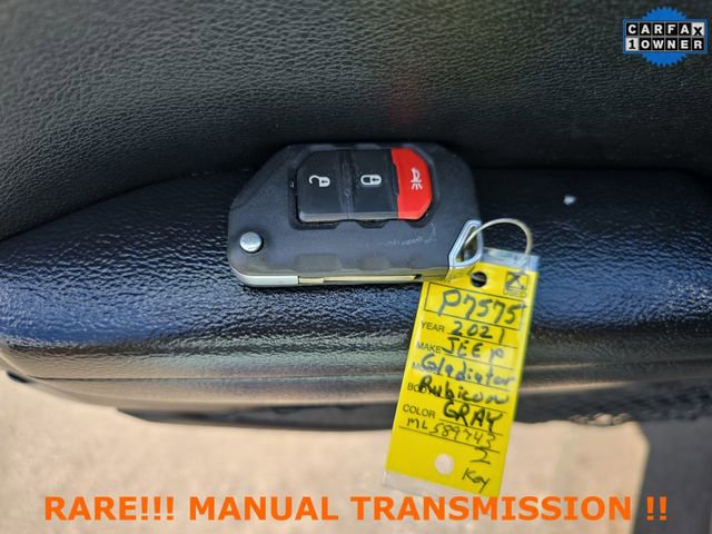 Used 2021 Jeep Gladiator Rubicon w/ Cold Weather Group image 32