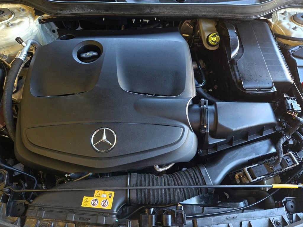 Used 2018 Mercedes-Benz CLA 250 image 33