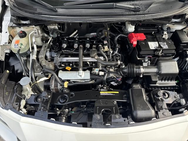 Used 2021 Nissan Versa SV image 20