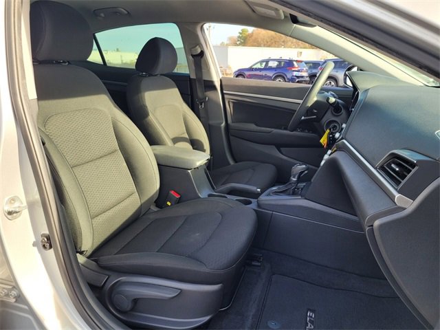Used 2020 Hyundai Elantra SEL w/ Cargo Package (C1) image 12