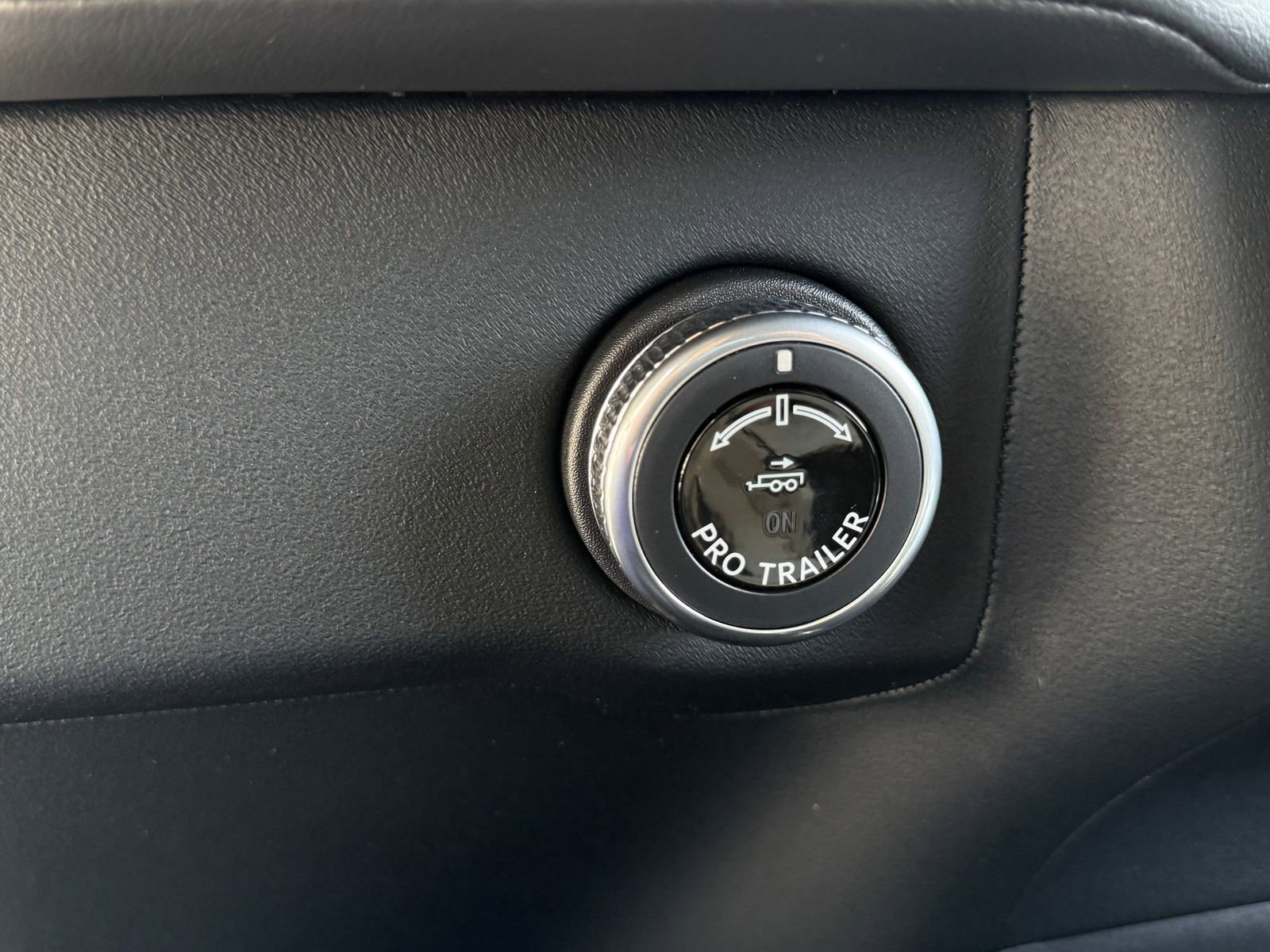 New 2026 Lincoln Navigator Reserve image 32