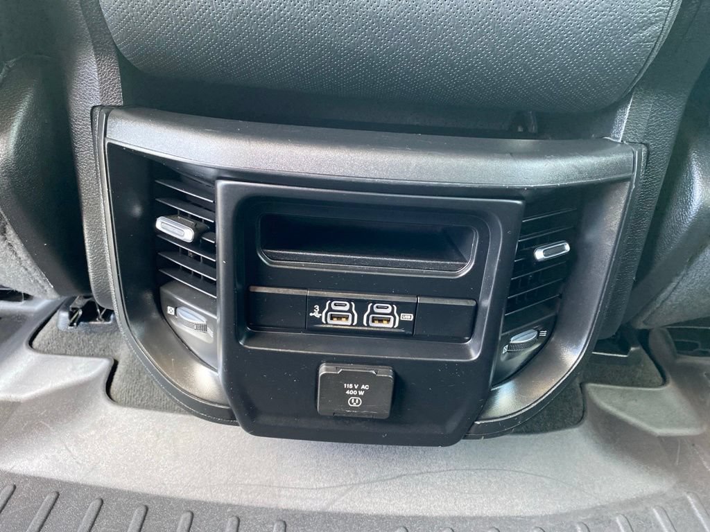 Used 2020 RAM 1500 Laramie AWD/4WD image 19
