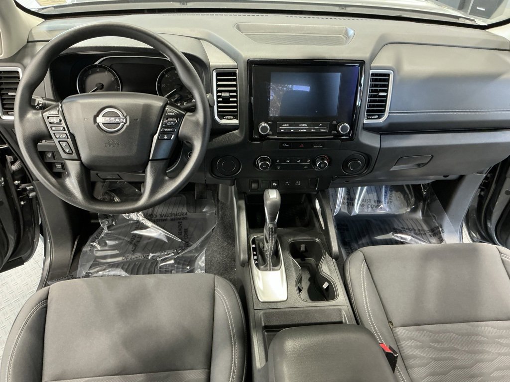 Used 2024 Nissan Frontier SV w/ Technology Package image 14