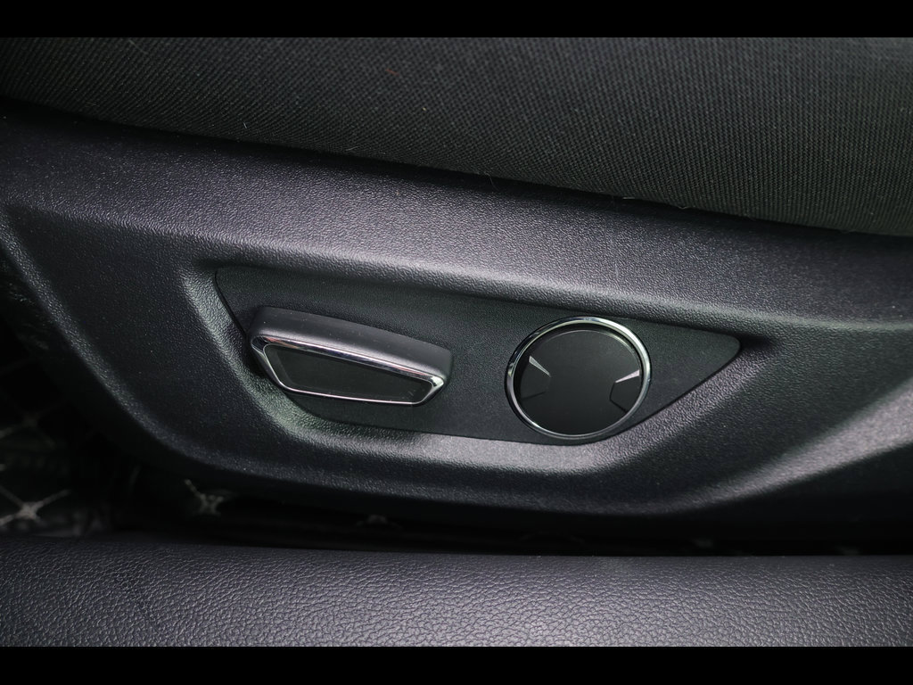 Used 2018 Ford Mustang GT RWD image 12