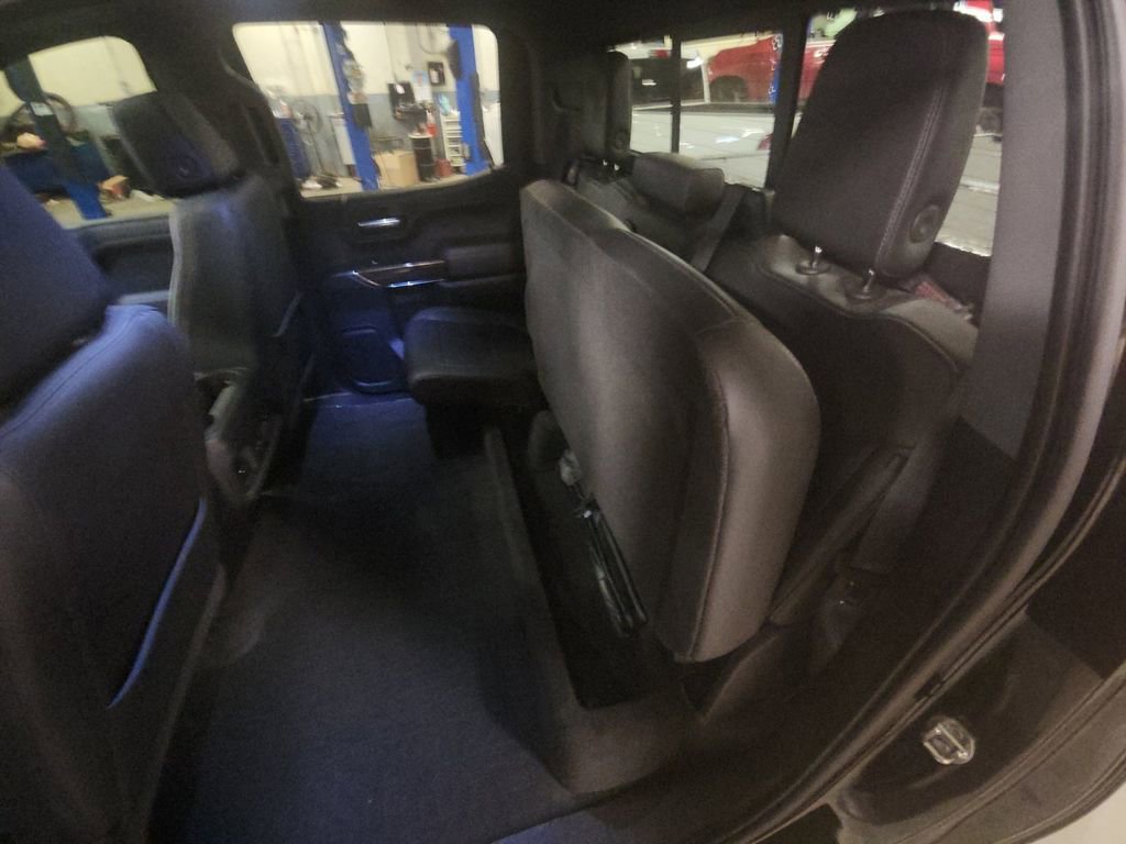 Certified 2021 Chevrolet Silverado 1500 LT Trail Boss w/ Convenience Package II image 38