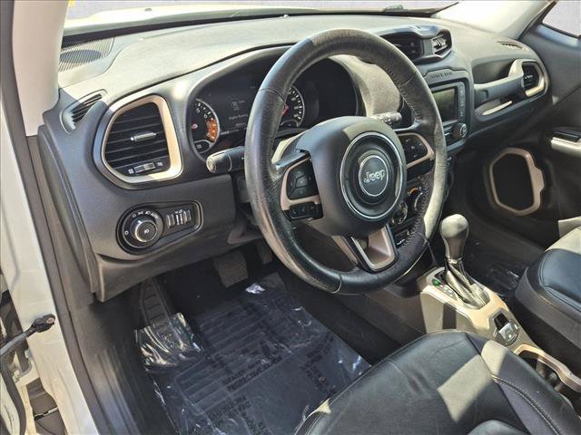 Used 2015 Jeep Renegade Limited AWD/4WD image 10