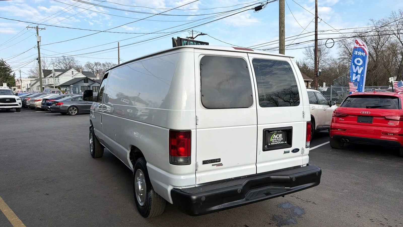 Used 2011 Ford E-150 and Econoline 150 w/ PWR Group RWD image 4