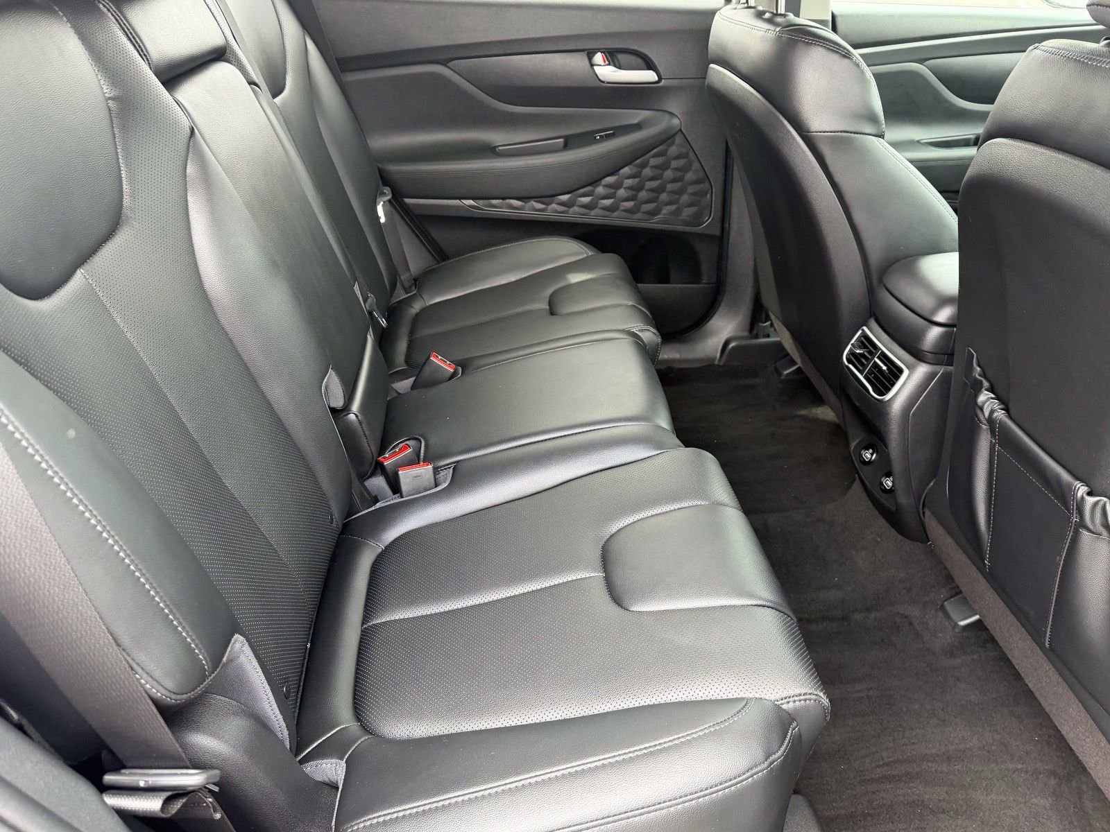 Used 2023 Hyundai Santa Fe XRT image 16