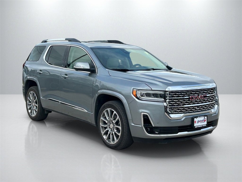 Used 2023 GMC Acadia Denali w/ Denali Ultimate Package image 3