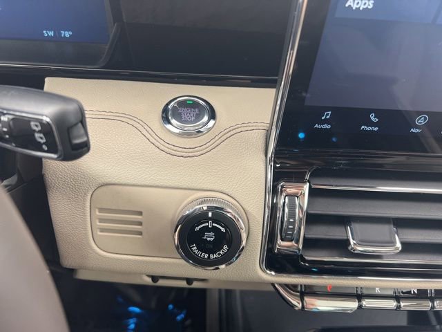 Certified 2023 Lincoln Navigator L Reserve AWD/4WD image 22