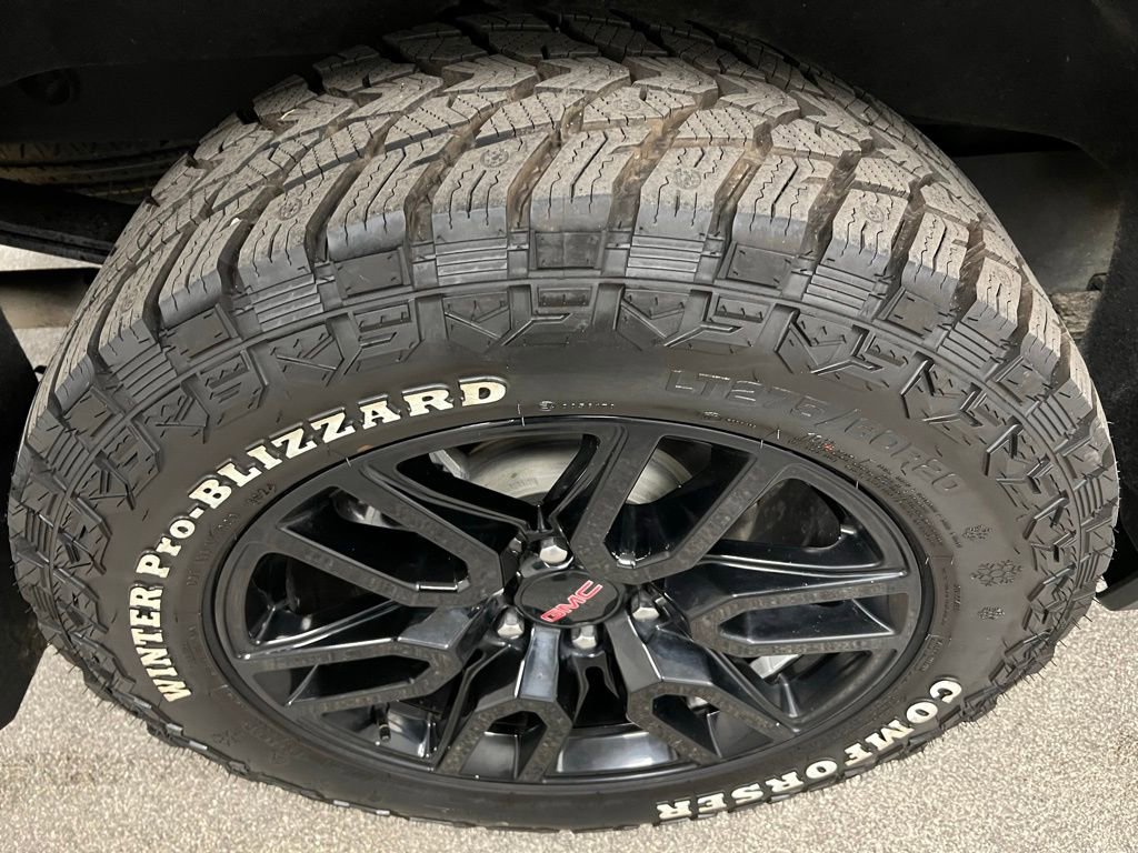 Used 2025 GMC Sierra 1500 Elevation w/ Elevation Premium Package image 21