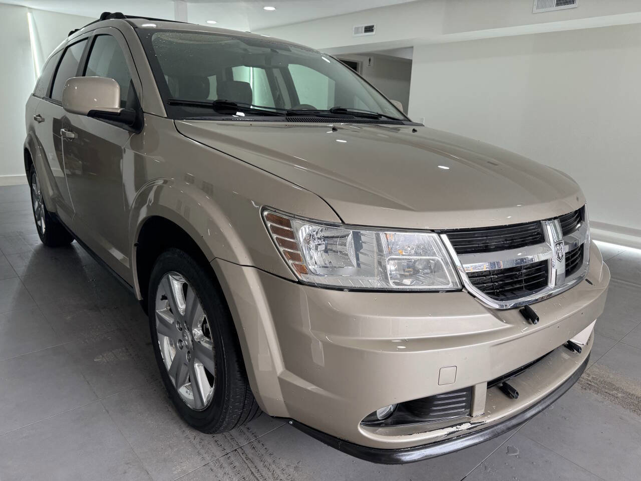Used 2009 Dodge Journey SXT w/ Convenience Group I AWD/4WD image 8