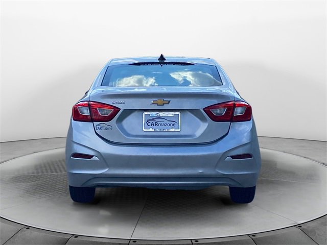 Used 2019 Chevrolet Cruze LS image 4