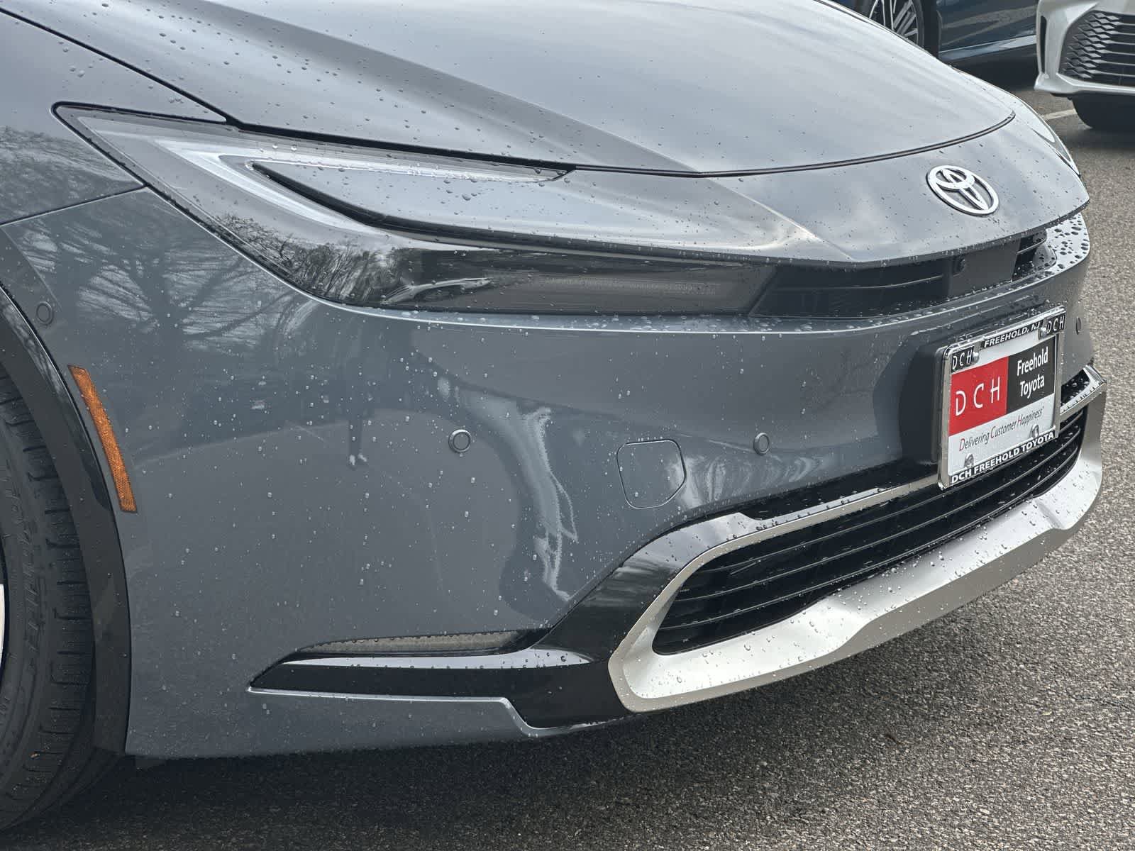 New 2026 Toyota Prius Plug-In Hybrid FWD image 13