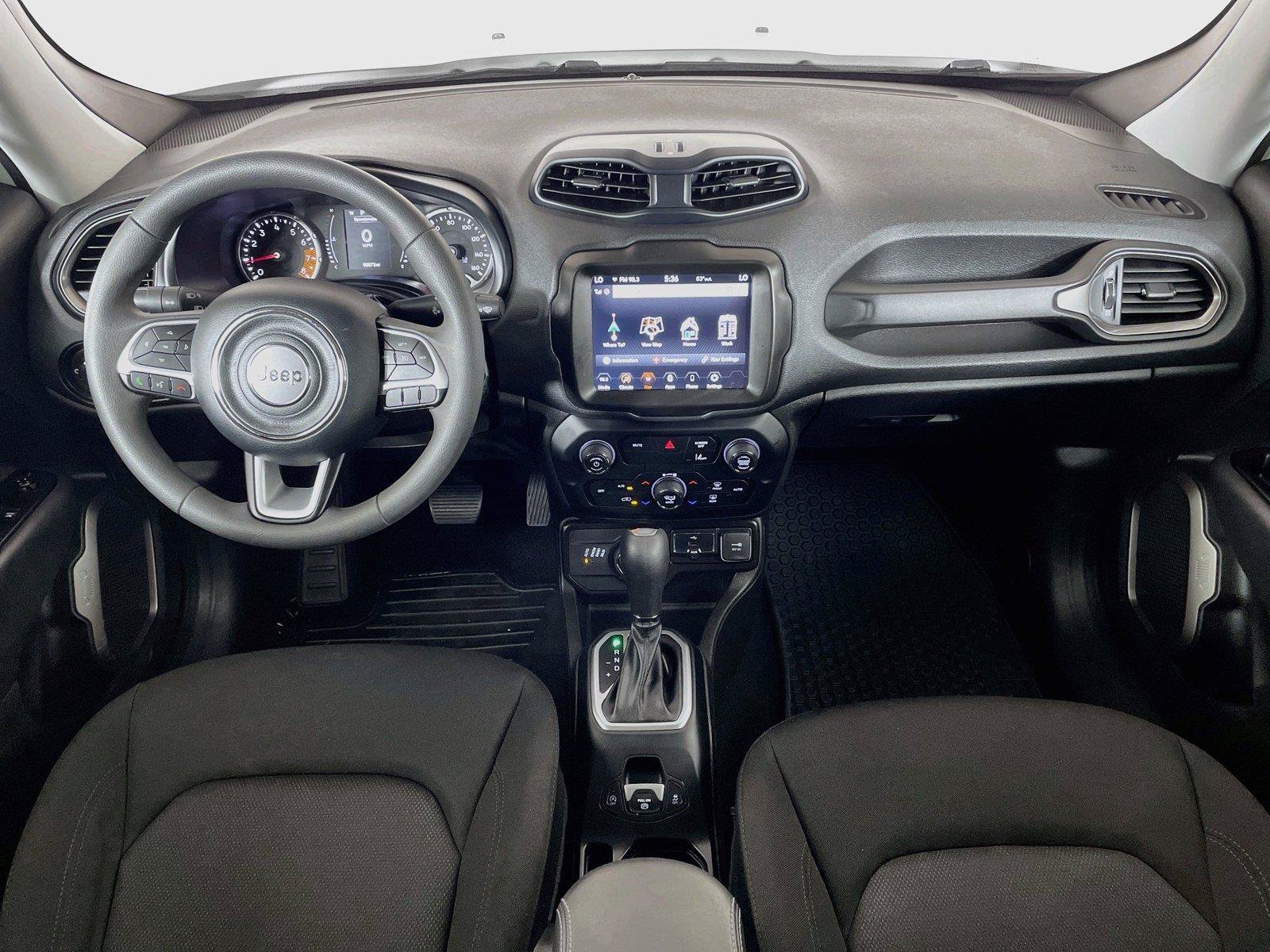 Used 2023 Jeep Renegade Latitude AWD/4WD image 29