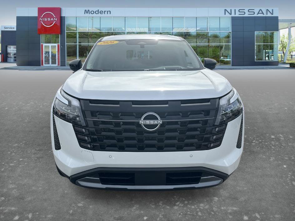 Certified 2026 Nissan Pathfinder Platinum image 2