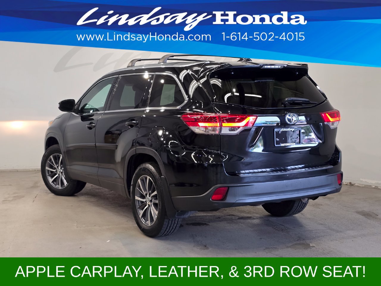 Used 2019 Toyota Highlander XLE AWD/4WD image 4