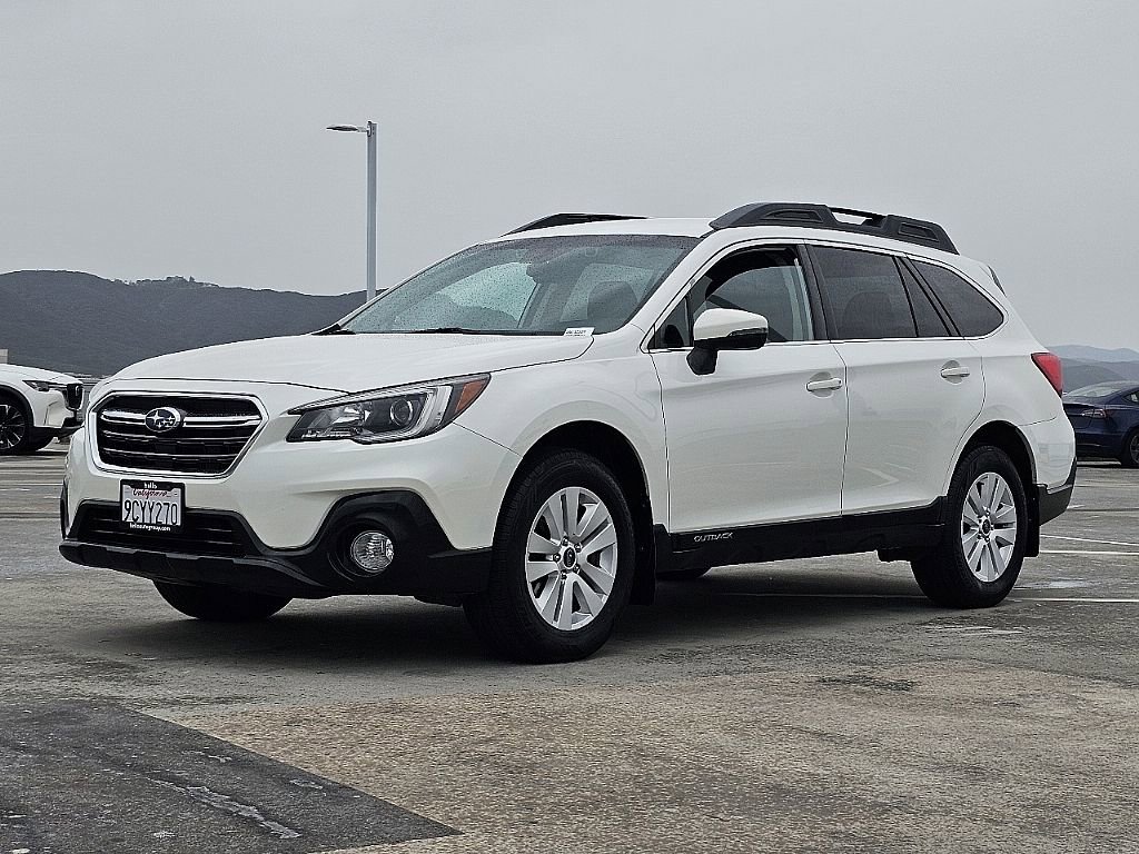Used 2018 Subaru Outback 2.5i Premium image 6