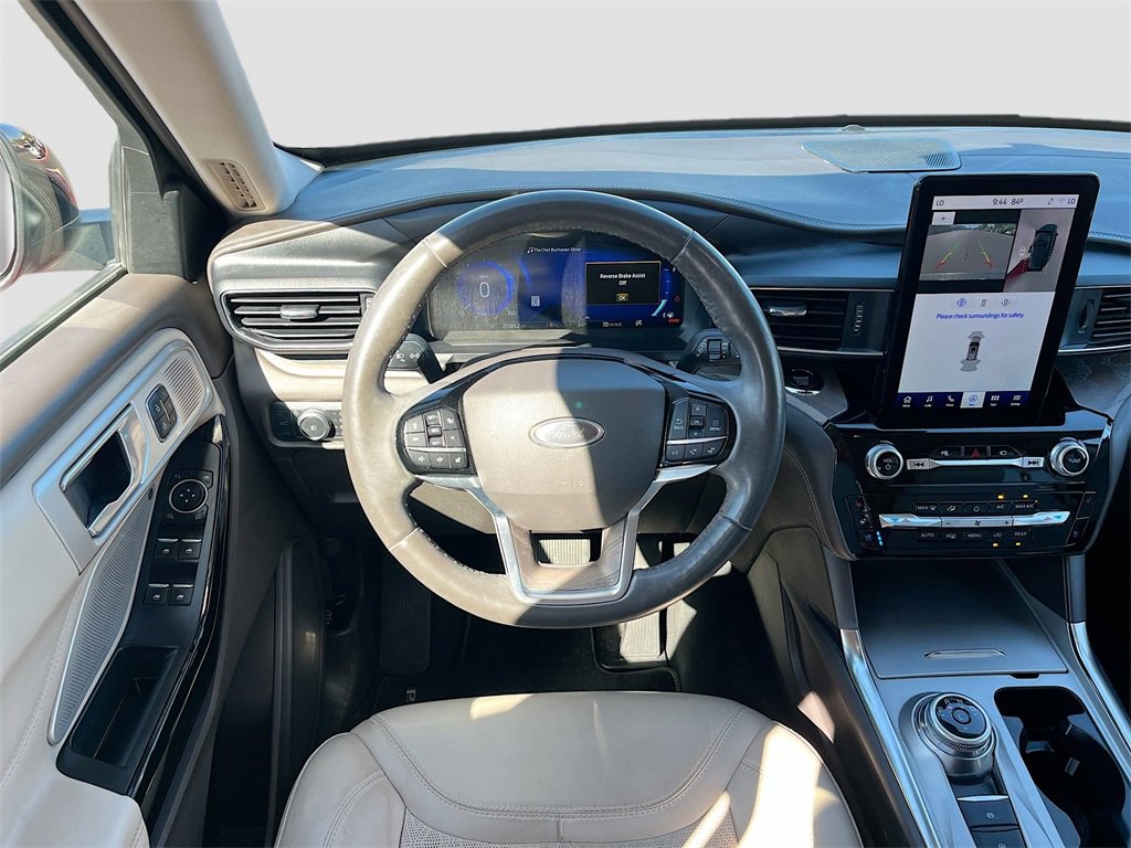 Used 2022 Ford Explorer Platinum w/ Equipment Group 601A image 24