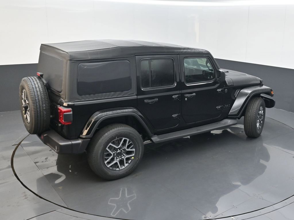 New 2025 Jeep Wrangler Sahara image 38
