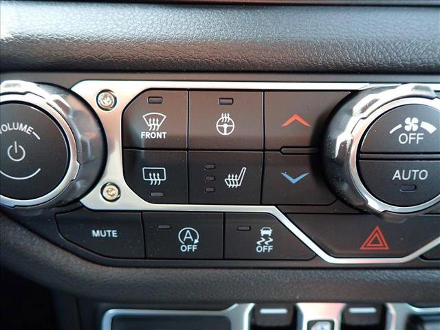 New 2025 Jeep Gladiator Willys AWD/4WD image 17