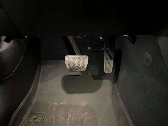 Used 2024 Jeep Wrangler Unlimited AWD/4WD image 50