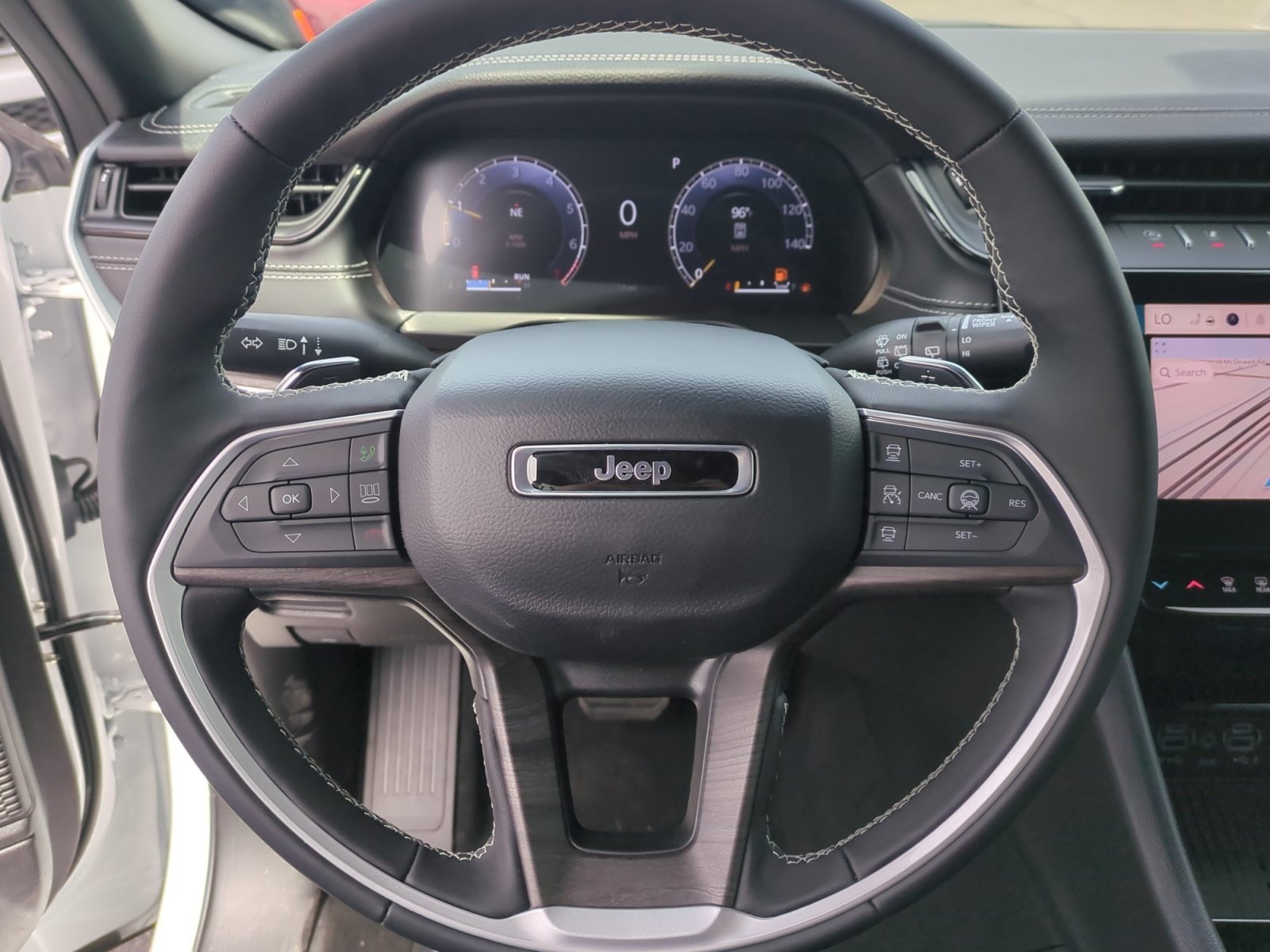 New 2026 Jeep Grand Cherokee Altitude AWD/4WD image 9