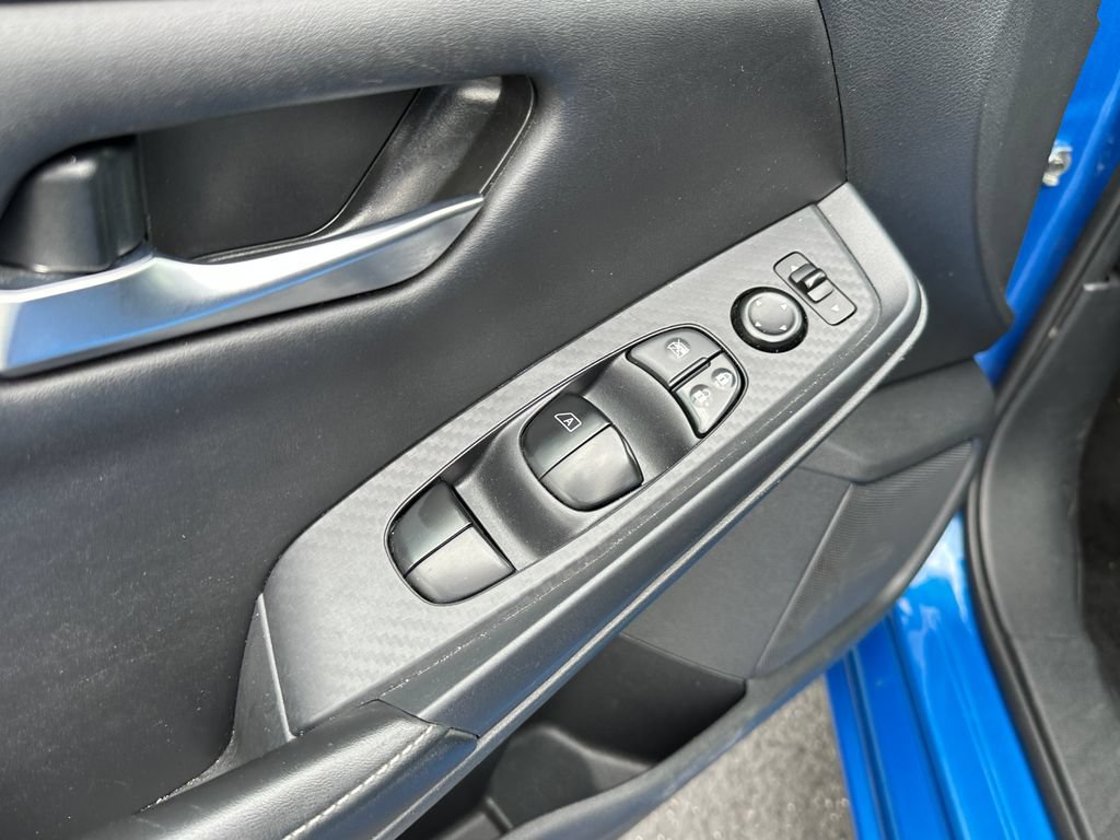 Used 2023 Nissan Sentra SV FWD image 17