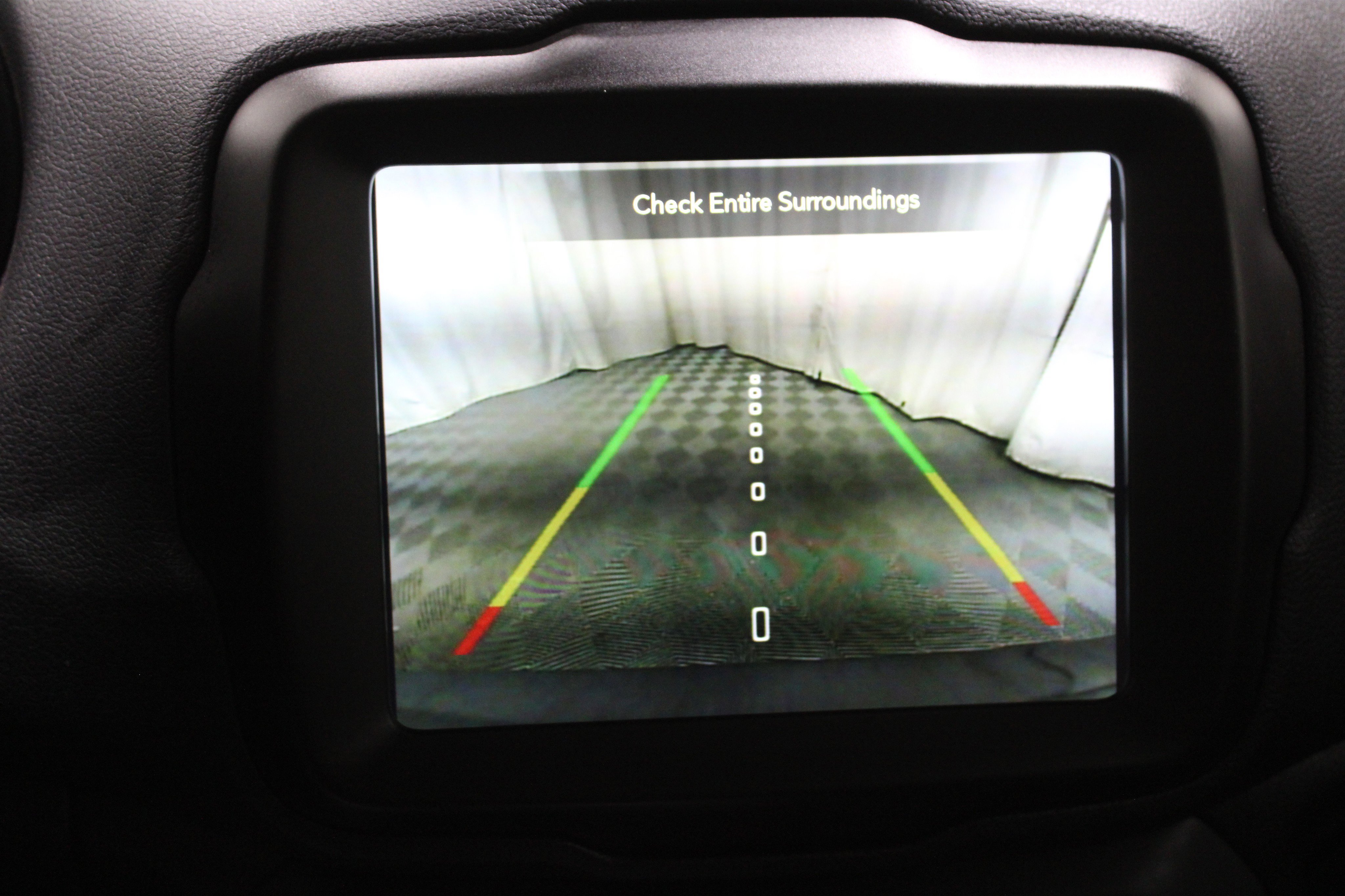 Used 2023 Jeep Renegade Limited image 18