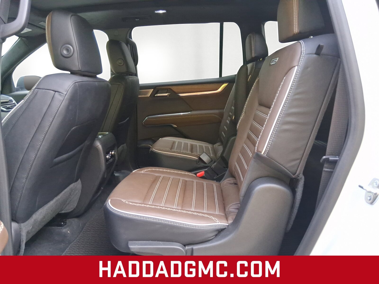 Certified 2026 GMC Acadia Denali Ultimate AWD/4WD image 8