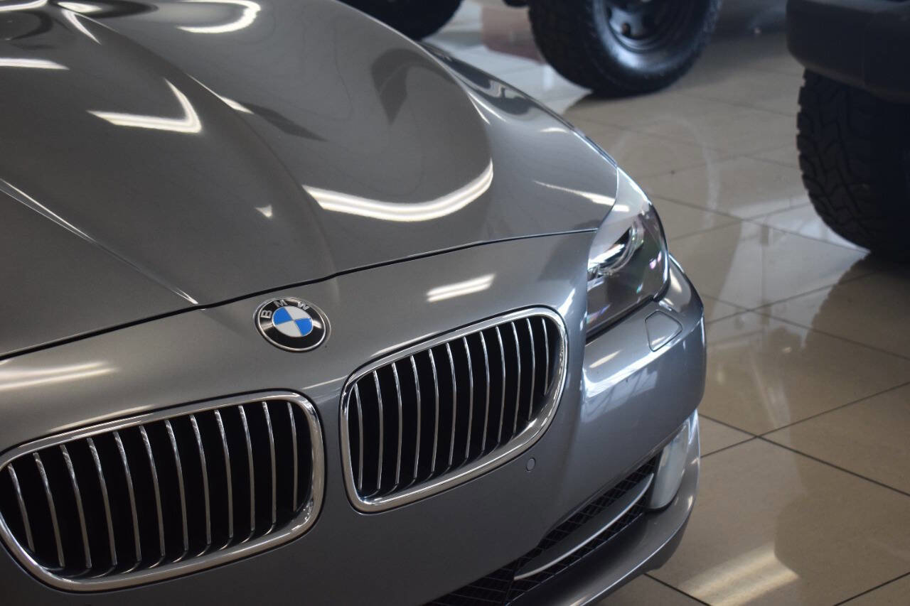Used 2012 BMW 528i Sedan RWD image 10