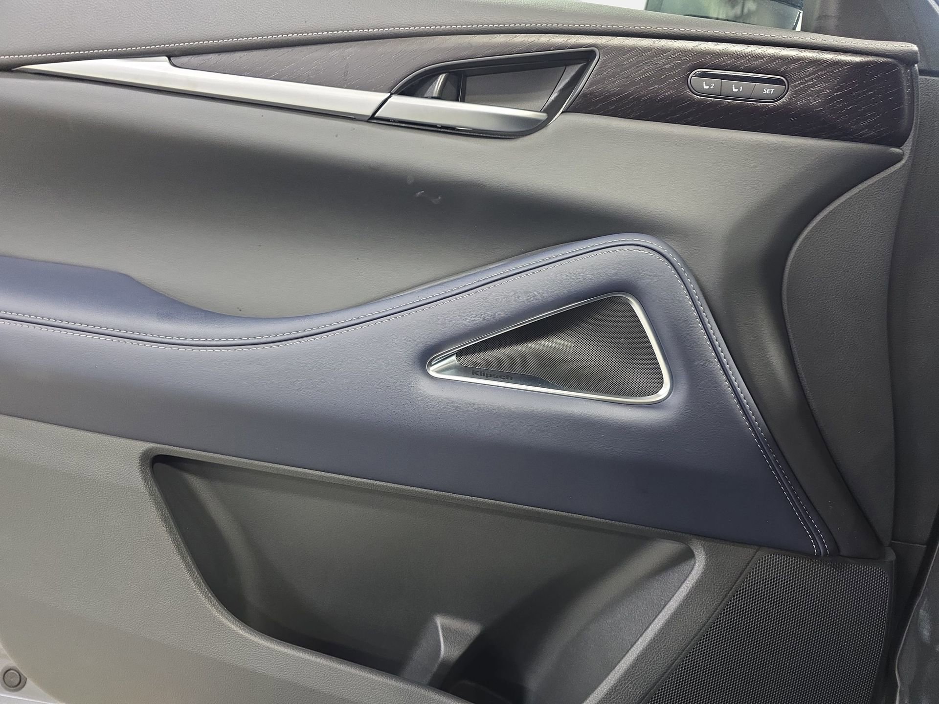 New 2026 INFINITI QX60 Sport w/ Dark Cargo Package image 26