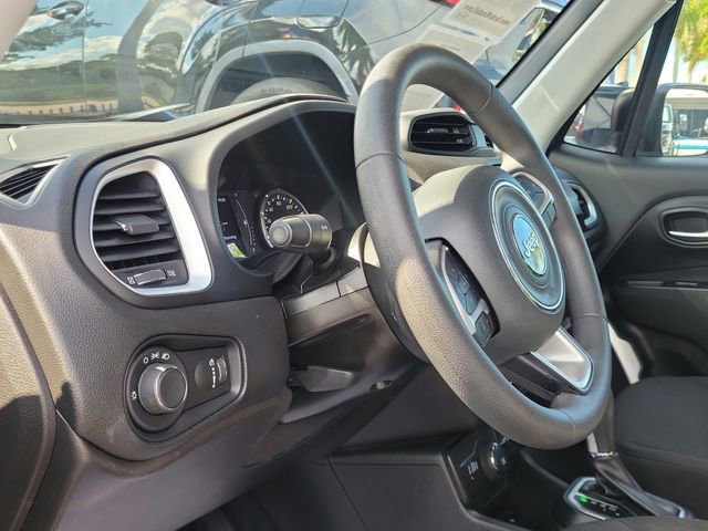 Used 2019 Jeep Renegade Sport image 10